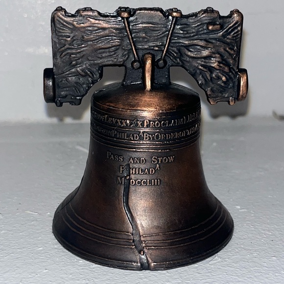 Vintage Liberty Bell - Picture 2 of 11
